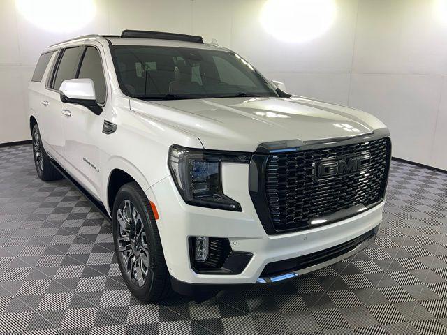 used 2023 GMC Yukon XL car, priced at $75,747
