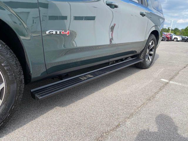new 2025 GMC Yukon XL car, priced at $106,229