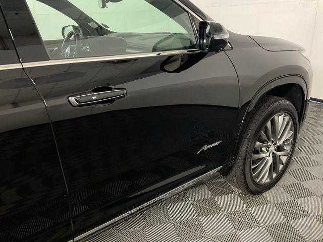 used 2025 Buick Enclave car, priced at $50,564