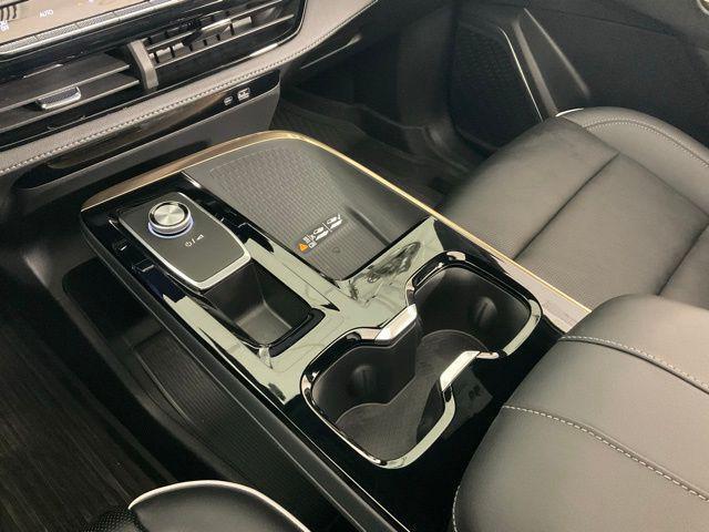 used 2025 Buick Enclave car, priced at $50,564