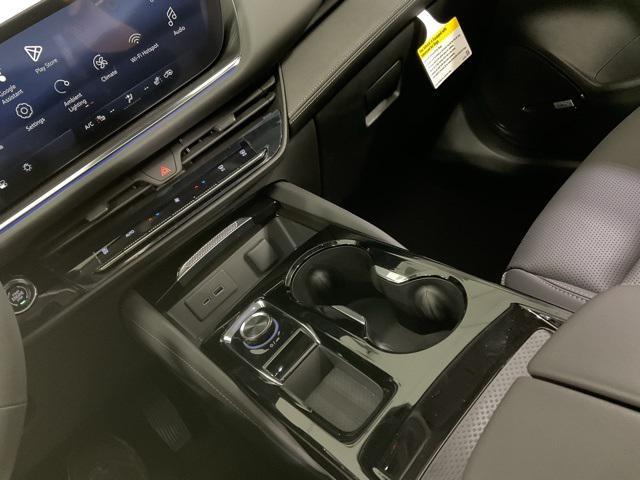 new 2025 Buick Envision car, priced at $39,998