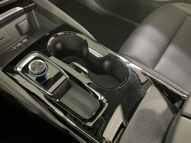 new 2025 Buick Envision car, priced at $39,998