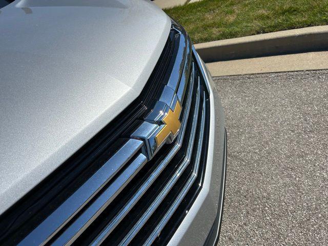 used 2022 Chevrolet Equinox car, priced at $24,470