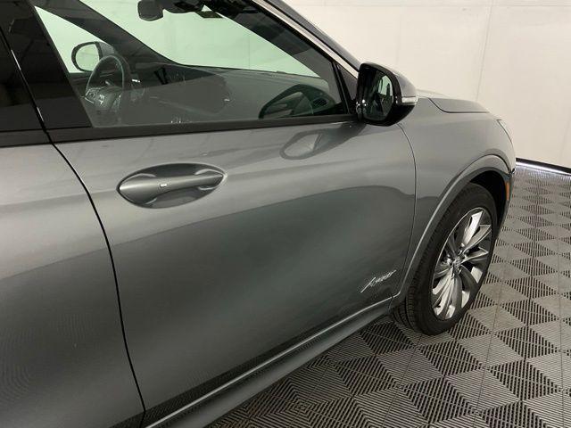 new 2025 Buick Envista car, priced at $31,910