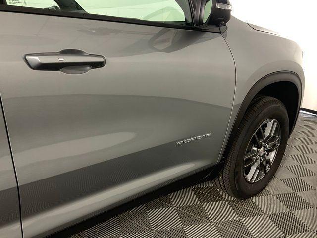 new 2025 GMC Acadia car, priced at $44,624