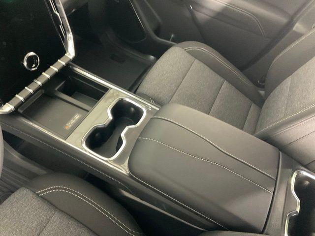 new 2025 GMC Acadia car, priced at $44,624