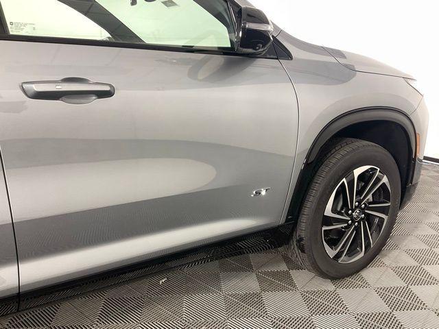 new 2025 Buick Enclave car, priced at $53,412
