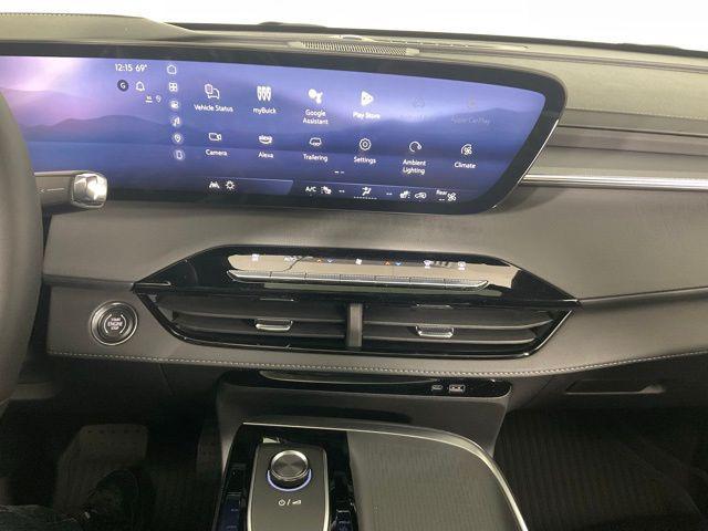 new 2025 Buick Enclave car, priced at $53,412