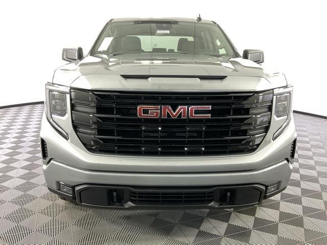 new 2025 GMC Sierra 1500 car, priced at $55,640