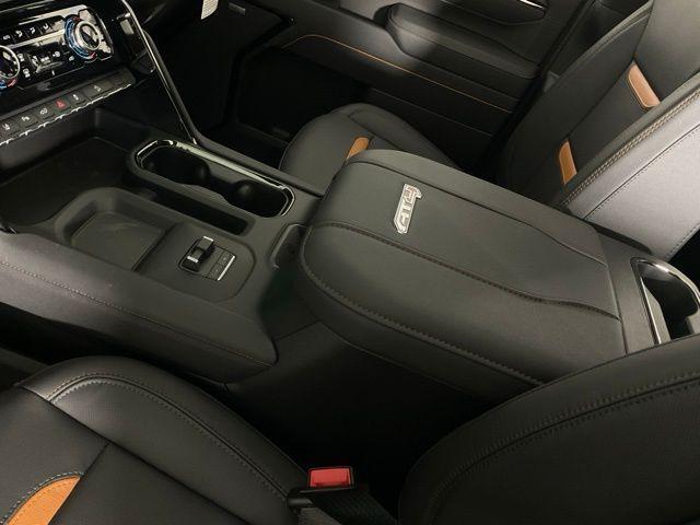 new 2025 GMC Sierra 2500 car, priced at $80,129