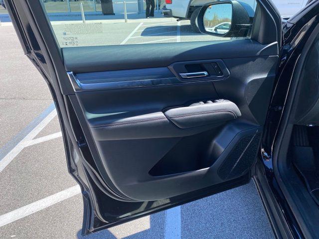new 2025 GMC Terrain car, priced at $34,185