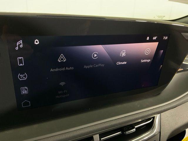 new 2025 Buick Envista car, priced at $27,505