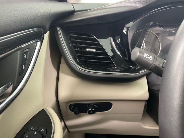 used 2022 Buick Envision car, priced at $24,274