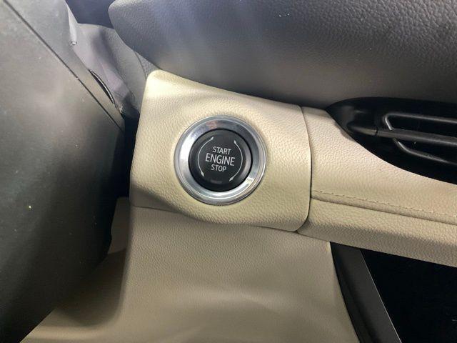 used 2022 Buick Envision car, priced at $24,274