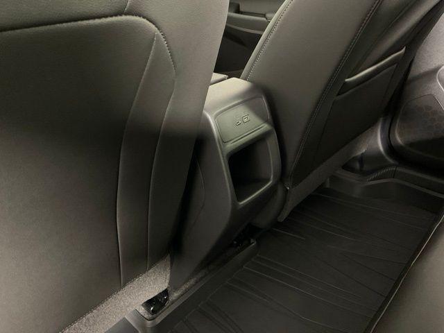 new 2025 Buick Envista car, priced at $27,605