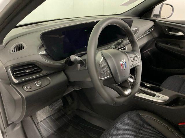 new 2025 Buick Envista car, priced at $27,605