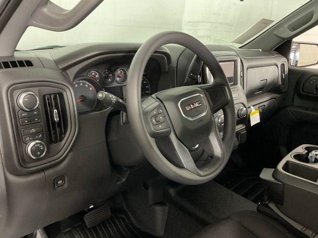 new 2025 GMC Sierra 1500 car, priced at $43,399