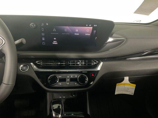 new 2025 Buick Envista car, priced at $28,930