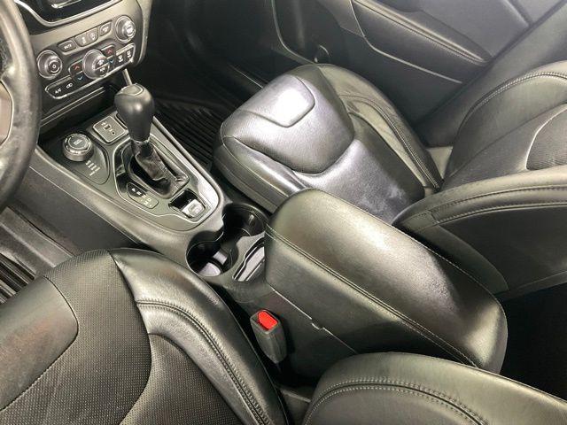 used 2020 Jeep Cherokee car, priced at $19,496