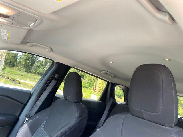 used 2019 Jeep Cherokee car, priced at $15,863