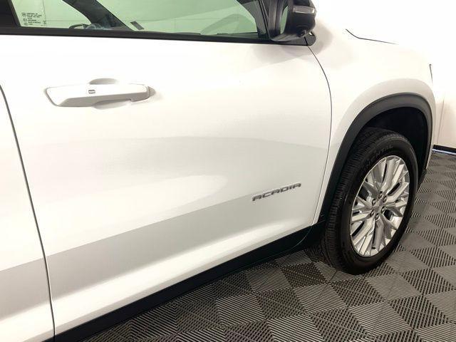 used 2024 GMC Acadia car, priced at $39,555