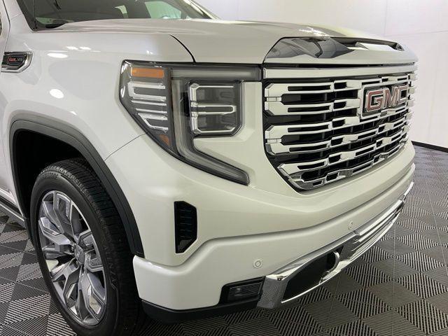 used 2023 GMC Sierra 1500 car, priced at $55,626