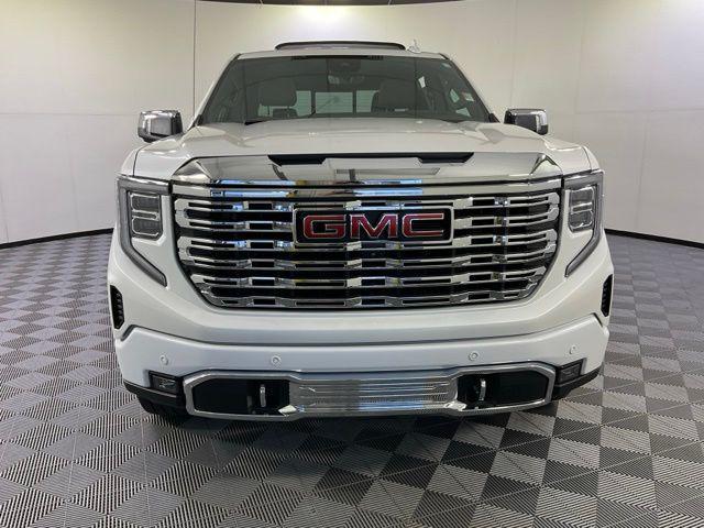 used 2023 GMC Sierra 1500 car, priced at $55,626