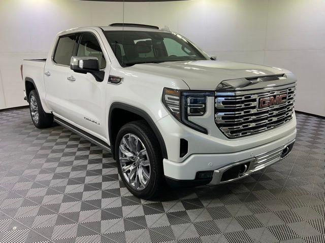 used 2023 GMC Sierra 1500 car, priced at $55,626