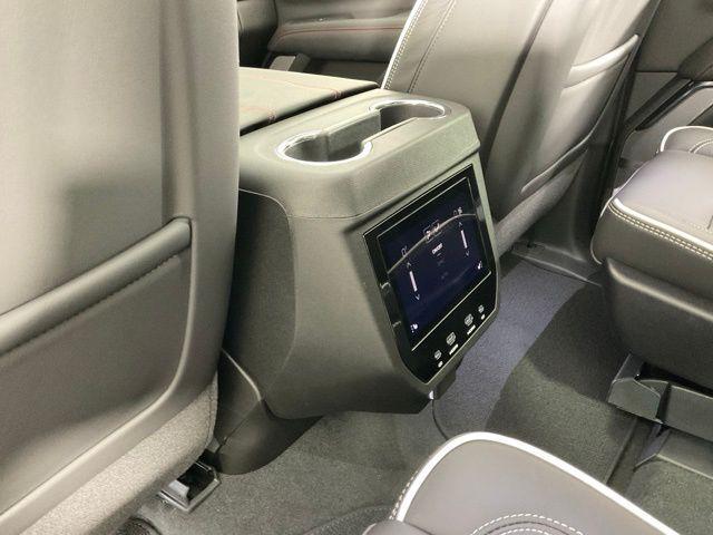 new 2025 GMC Yukon car, priced at $99,639