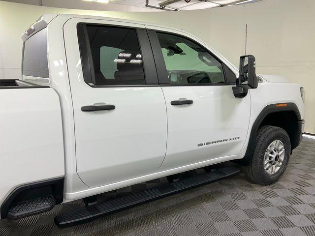 new 2025 GMC Sierra 2500 car, priced at $53,132