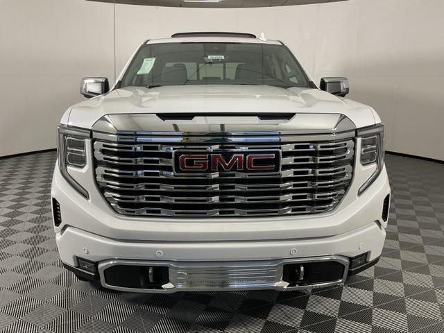 new 2024 GMC Sierra 1500 car, priced at $77,141