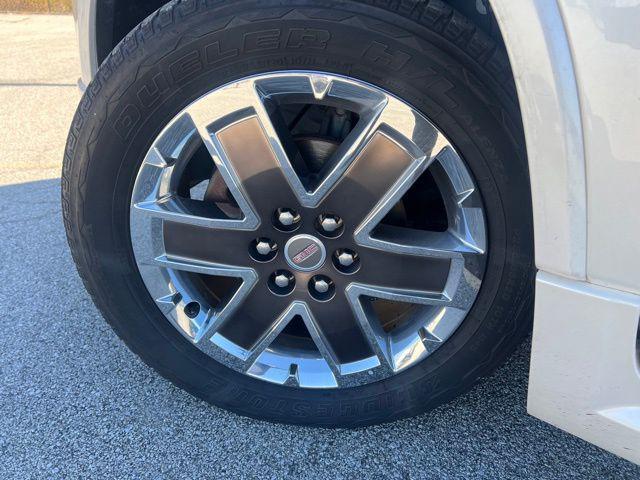 used 2012 GMC Acadia car, priced at $10,960