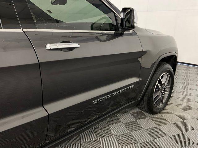 used 2021 Jeep Grand Cherokee car, priced at $25,662