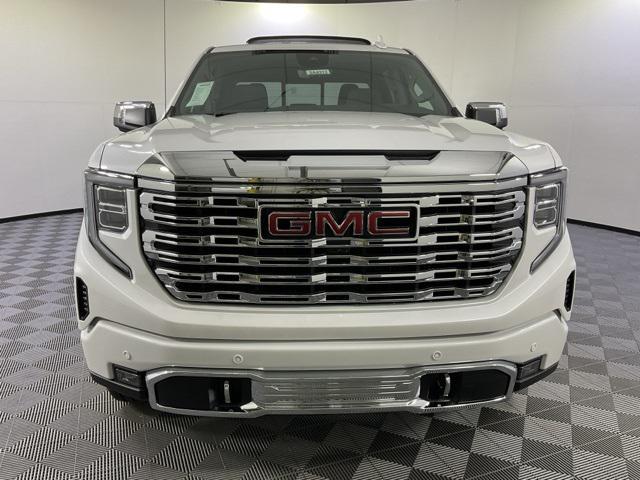 new 2024 GMC Sierra 1500 car, priced at $75,370