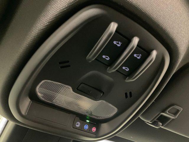 new 2025 Buick Envista car, priced at $31,585