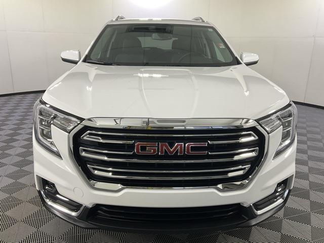 used 2024 GMC Terrain car, priced at $31,952