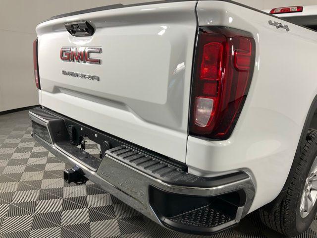 new 2025 GMC Sierra 1500 car, priced at $43,299