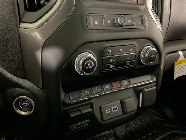 new 2025 GMC Sierra 1500 car, priced at $43,299