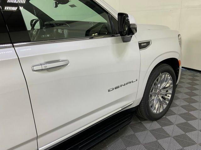 new 2024 GMC Yukon XL car, priced at $88,000