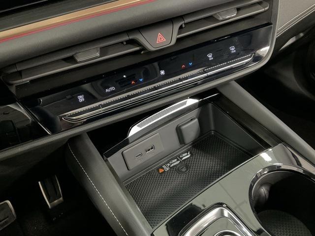 new 2025 Buick Envision car, priced at $43,005