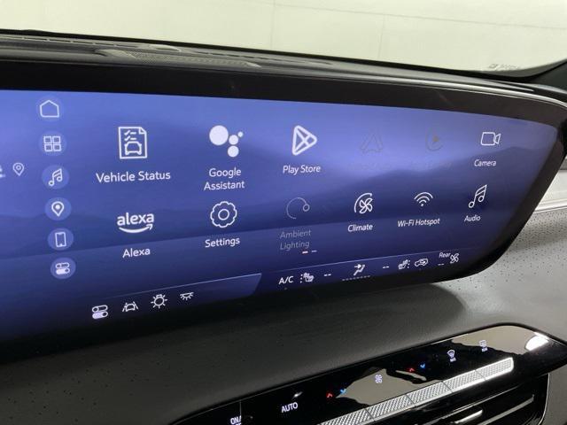used 2025 Buick Enclave car, priced at $55,650