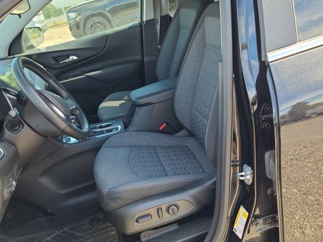 used 2023 Chevrolet Equinox car, priced at $24,718