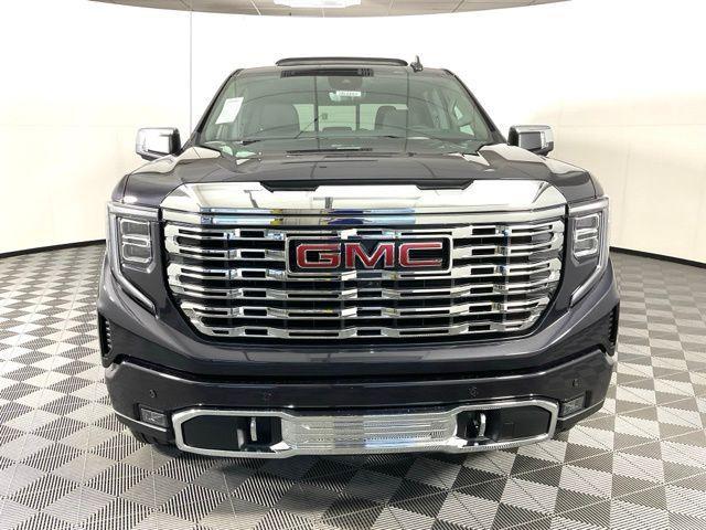 new 2025 GMC Sierra 1500 car, priced at $70,922