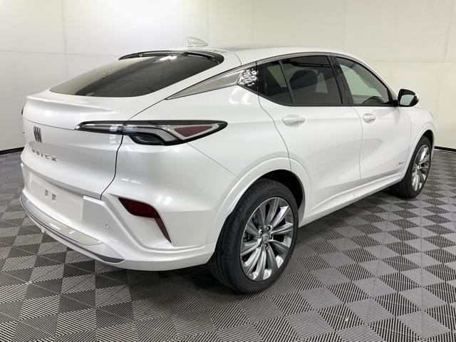 new 2025 Buick Envista car, priced at $32,410