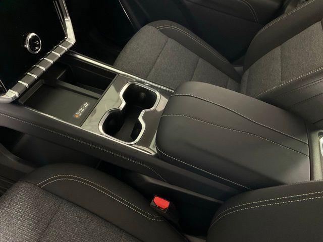 new 2025 GMC Acadia car, priced at $44,120