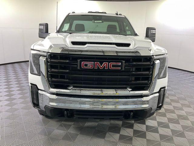 new 2025 GMC Sierra 2500 car, priced at $51,245