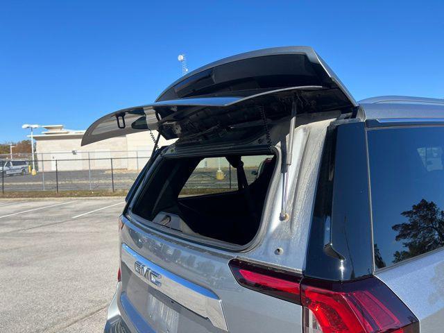 used 2024 GMC Yukon XL car, priced at $61,099