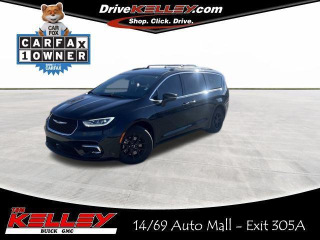used 2022 Chrysler Pacifica car, priced at $25,688