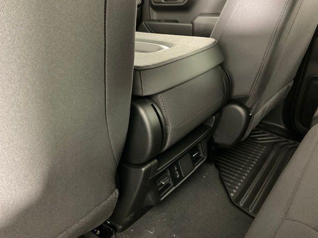 new 2025 GMC Sierra 1500 car, priced at $48,552