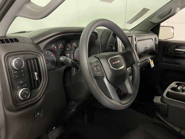 new 2025 GMC Sierra 1500 car, priced at $48,552